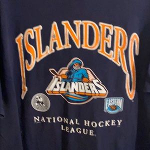Men’s Vintage Islanders T-Shirt